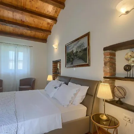 Villa Vacay Barbarella Muntrilj