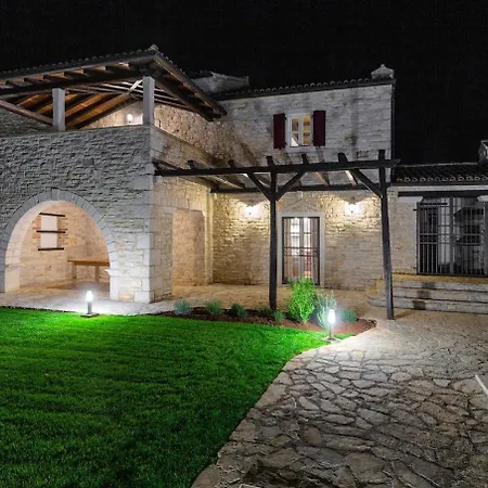 Vacay Barbarella Villa Muntrilj
